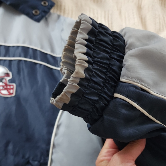 NFL Patriots quilted jacket, size L - Picture 5 of 16